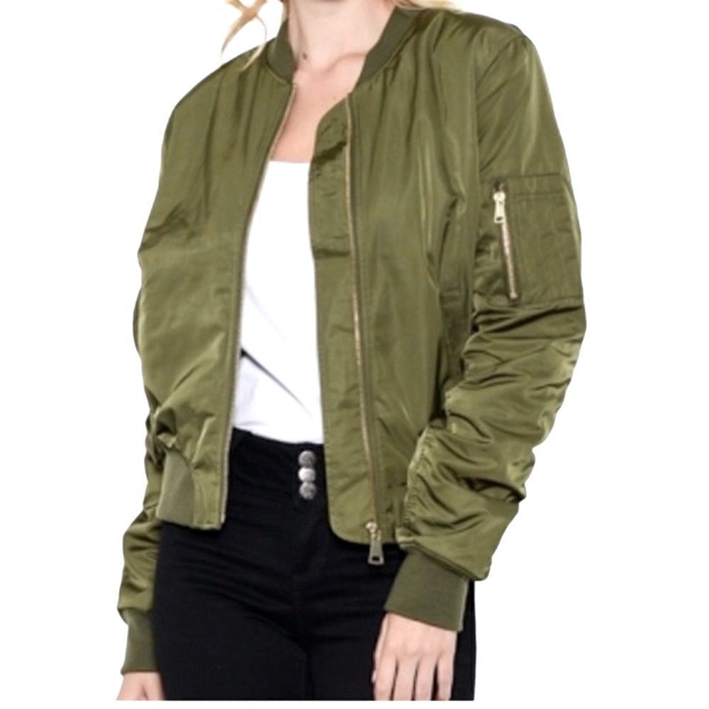 Heart & Hips Women's Zippered Olive Green Bomber Jacket sz M